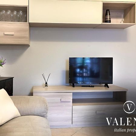 Altopascio Valente Properties Casa Con Giardino Ngoại thất bức ảnh